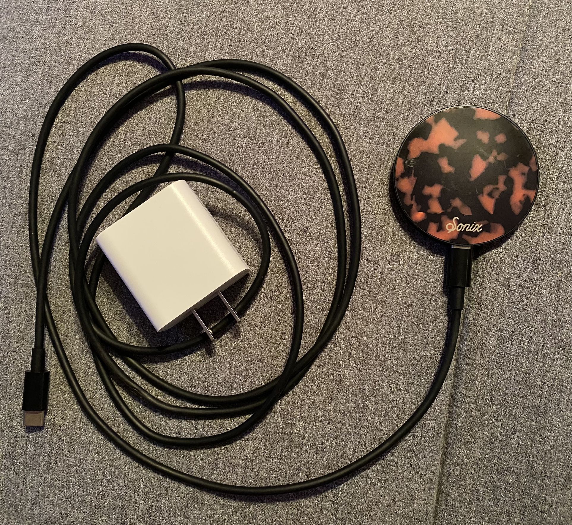 Sonix Wireless Charger