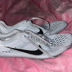NIKE TRACK AND FIELD SHOES 