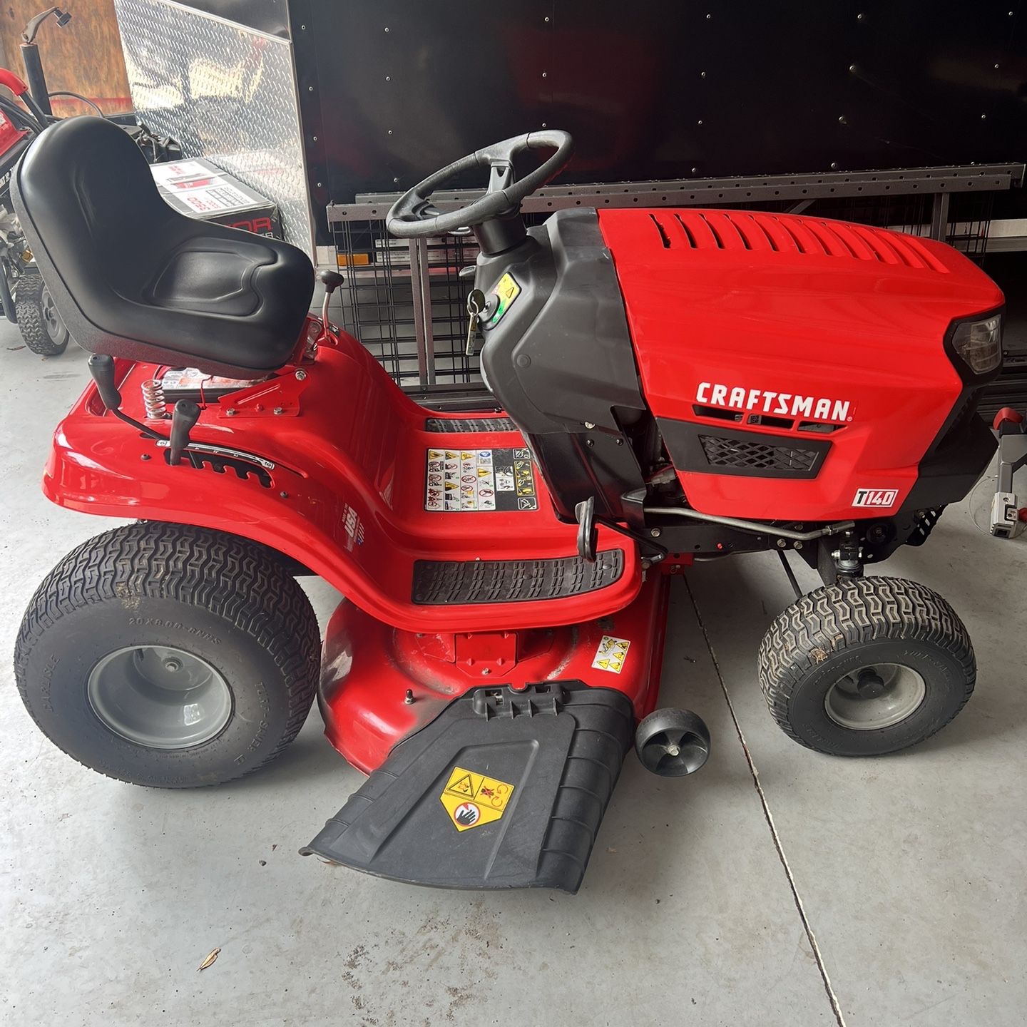 Craftsman t225 best sale lawn mower