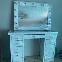 Makeup Vanity