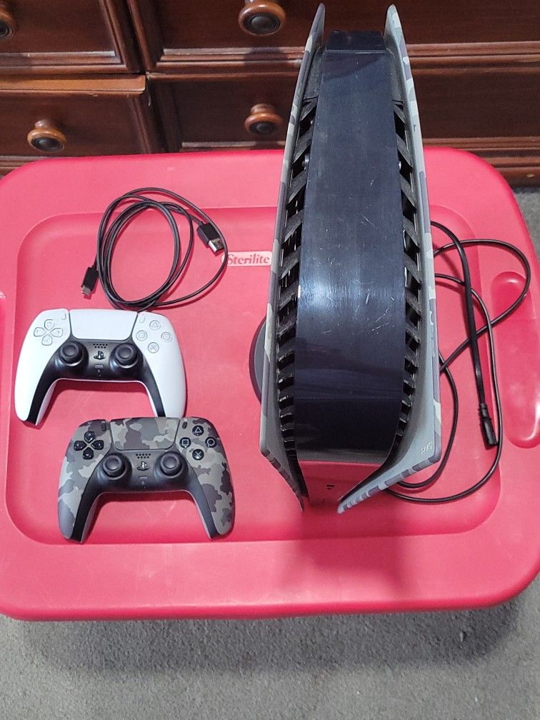 Playstation 5 With Disk Player
