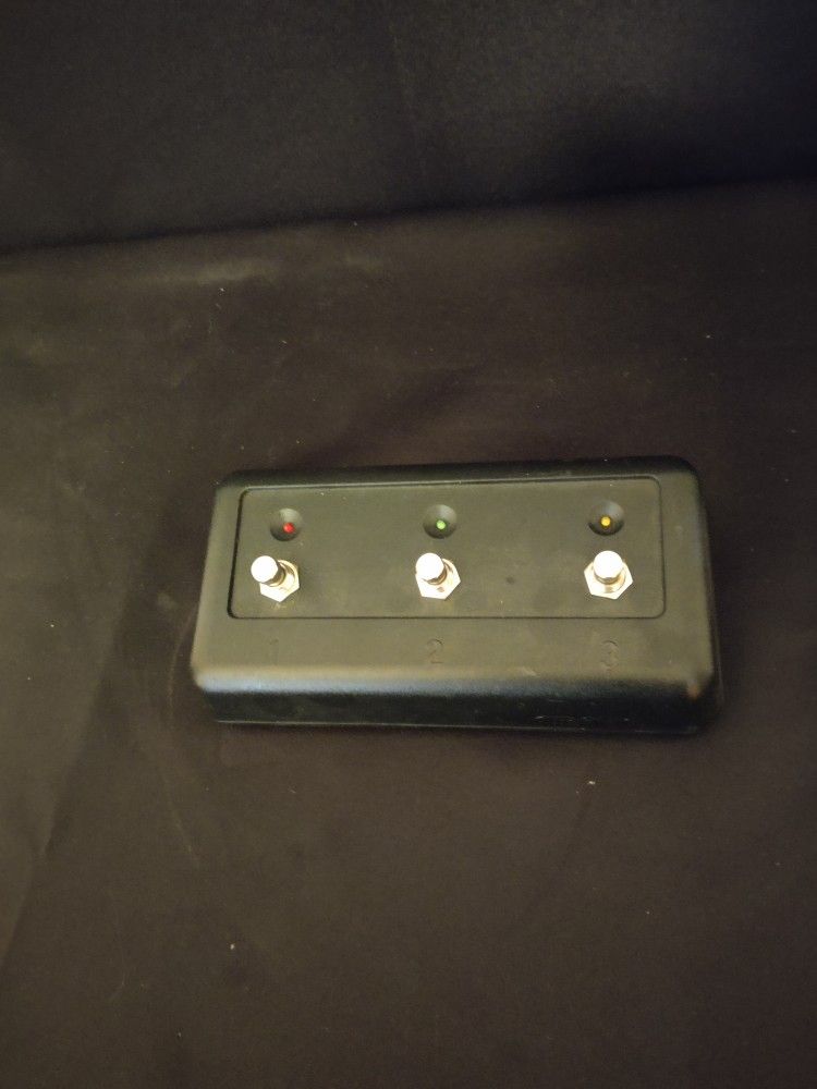 Guitar Pedal 3 Button Switch