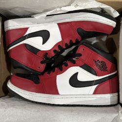 Men’s Jordan 1 Mid 