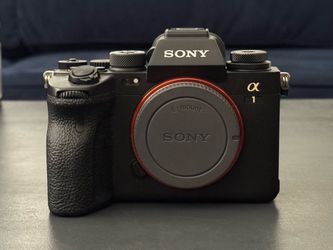 Sony A1 film & photo bundle EXCELLENT COND.