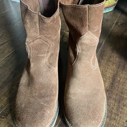 Brown/rust Suede Boots 8