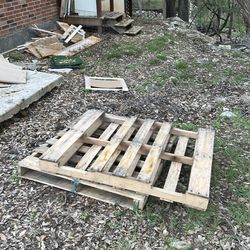 Free pallets fence scrap wood cabinets