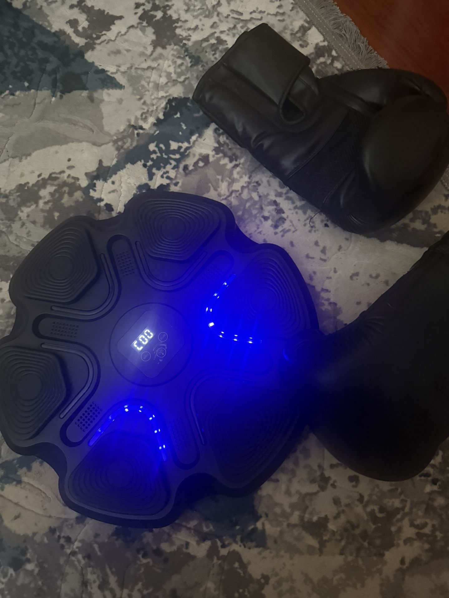 Music Boxing Machine