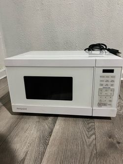 Hotpoint microwave
