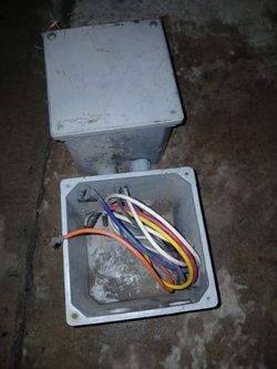600 watt multi tap landscape lighting transformer