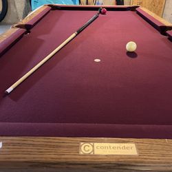 Brunswick Contender Slate 7’ Pool table