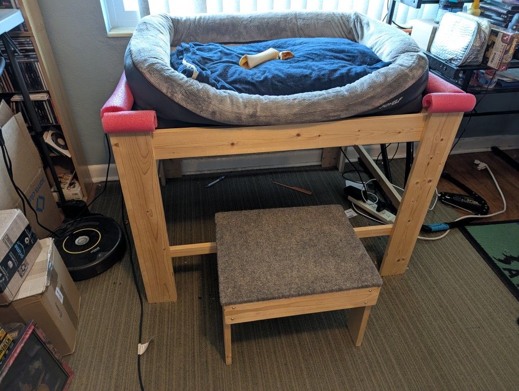 Custom Elevated Dog Bed