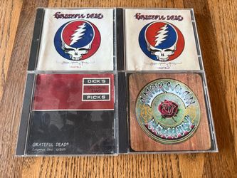 Grateful Dead CD Lot of 4