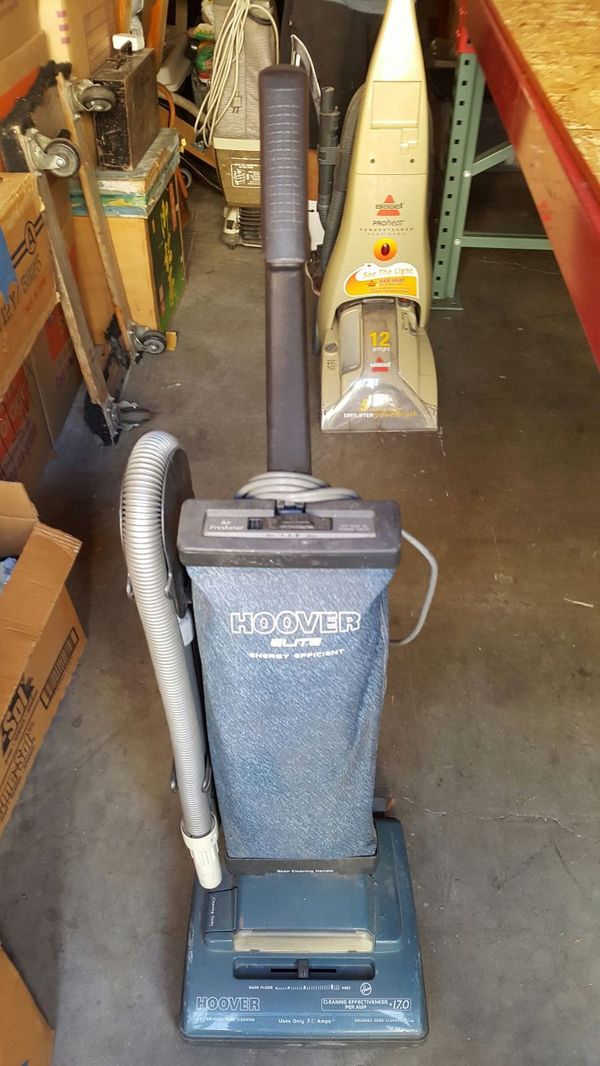 Hoover elite energy efficient vacuum cleaner for Sale in Santa Ana, CA