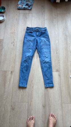 Jeans (women’s 8)