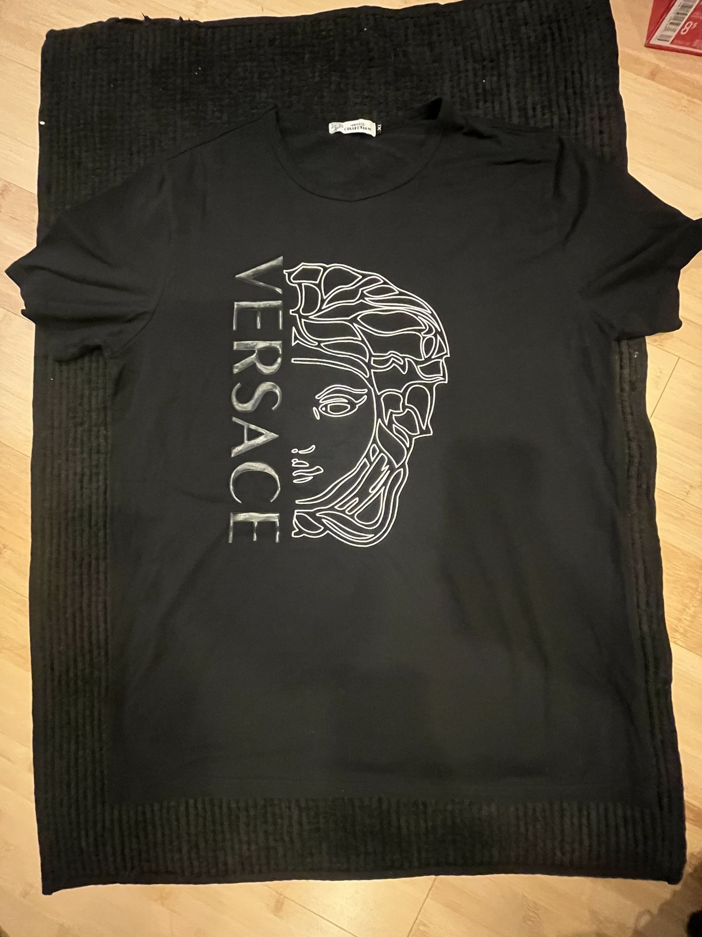 XL Versace shirt