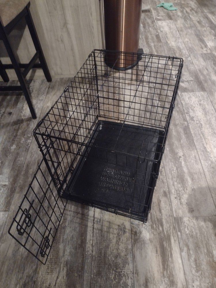 Dog Crate/Kennel Small 