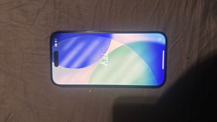 iPhone 16