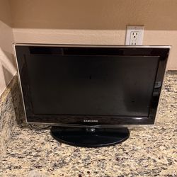 Samsung - 16 in. screen Tv