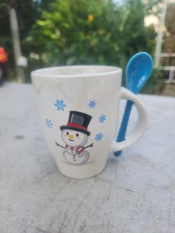 Cocoa Mug with integrated spoon