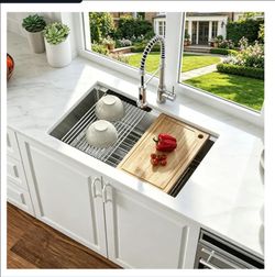KITCHEN SINK