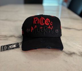 El barbas hats