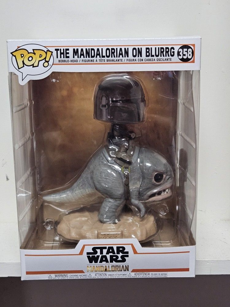 Funko Pop! Deluxe: Star Wars - The Mandalorian on Blurrg #358