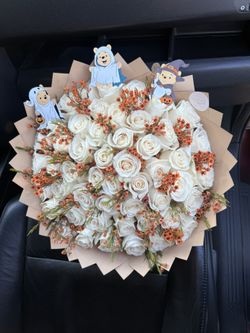 CUSTOM BOUQUETS
