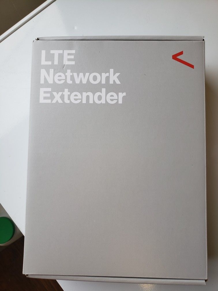 Brand New Verizon Network Extender 