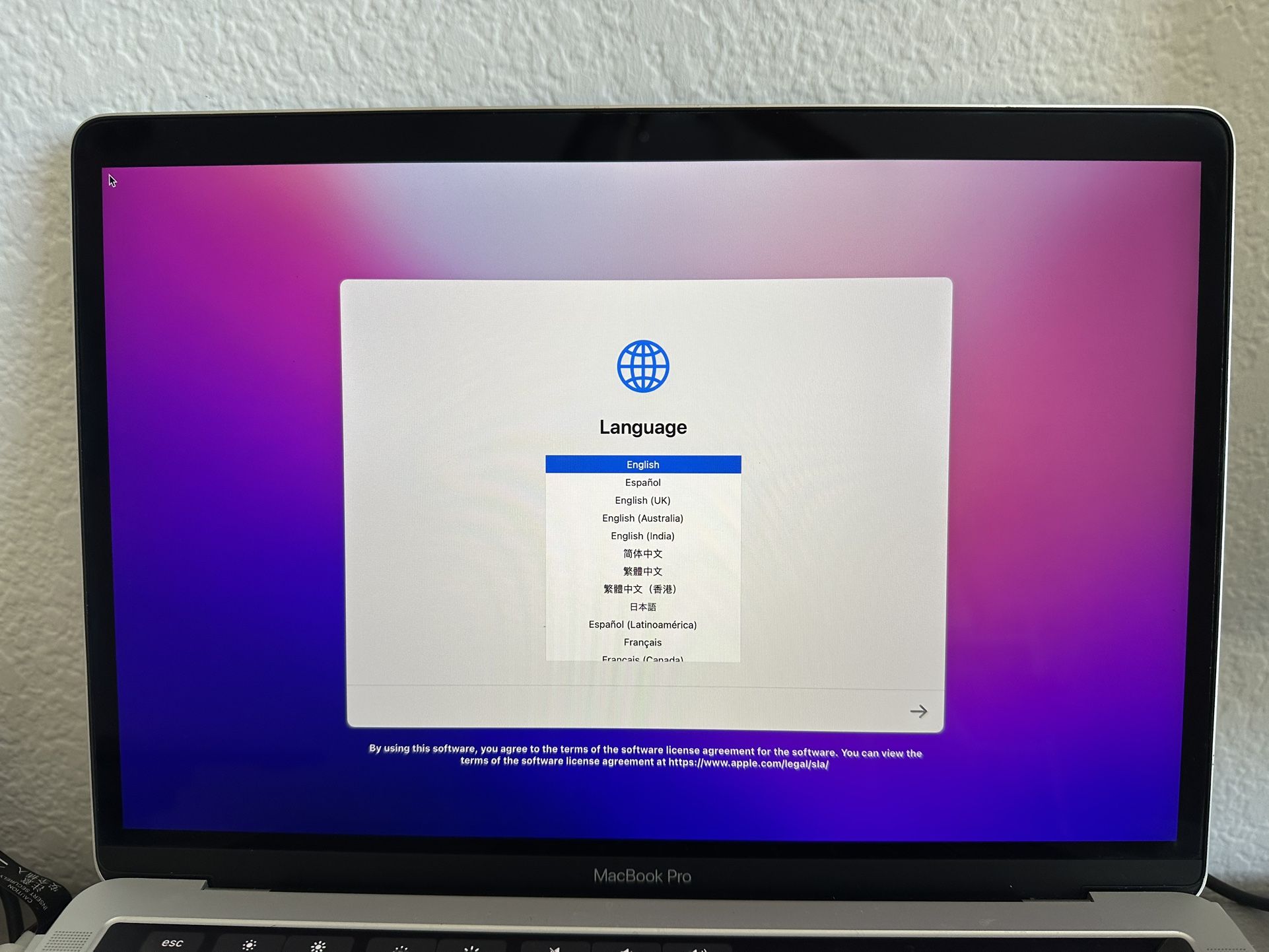 MacBook Pro 2019 13” Screen 128 GB SSD HD