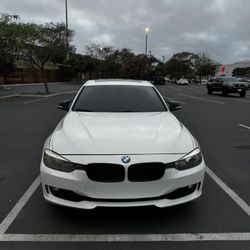 BMW 328i
