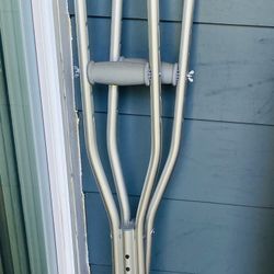 Crutches - New