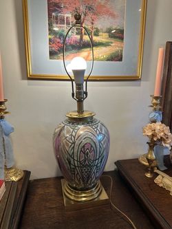 Vintage Frederick Cooper porcelain table lamp featuring an Art Nouveau-inspired arch and crackle-glaze design