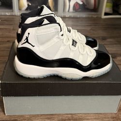 Jordan 11 Concord Size 4y