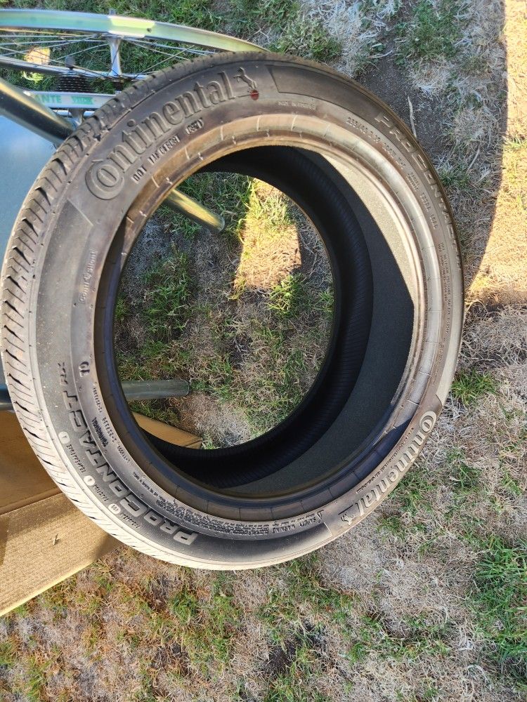 Continental Procontact Rx 255/45 R19 Tesla