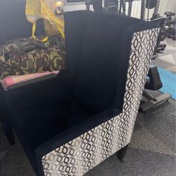 High Back Lounge Chair