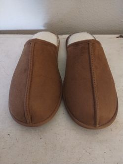 SLIPPERS