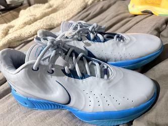 Nike LeBron 21 Light Armory