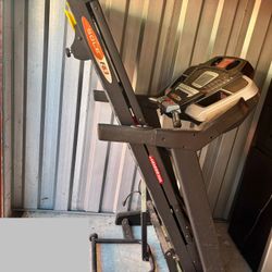 Sole F63 Treadmill (MAKE AN OFFER)