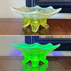 Antique Dugan or Northwood/National Vaseline Glass Fan Feather-Card Receiver Bowl