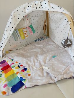 Lovevery the play gym mat