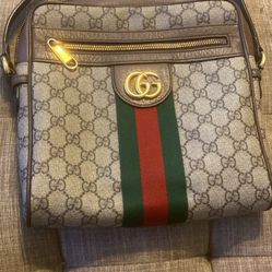 Gucci Messenger Bag 