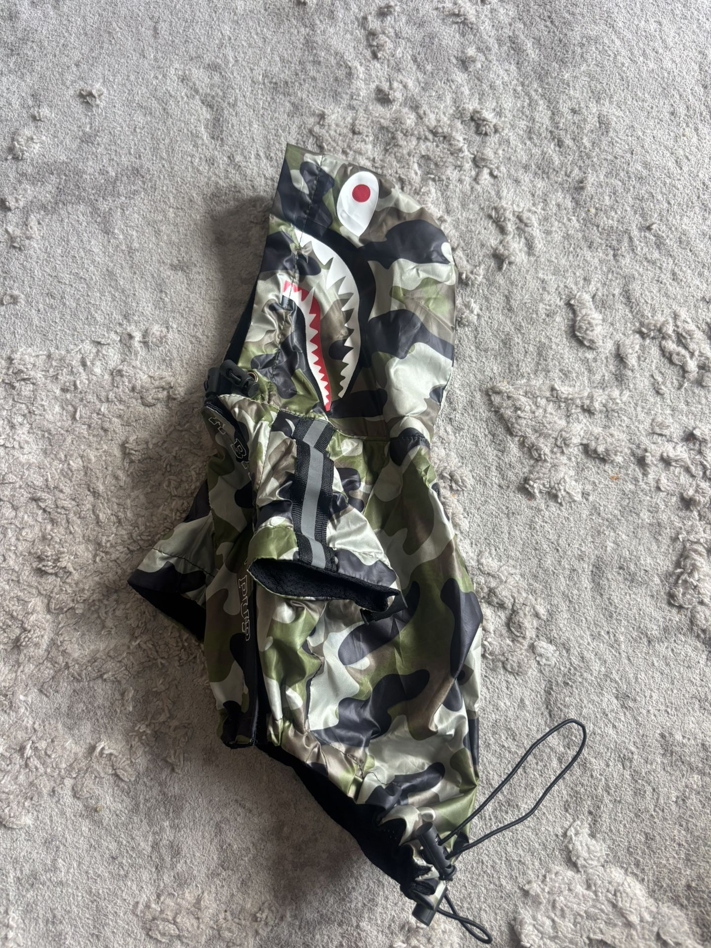 “A Barking Pup” Camouflage Dog Jacket – Small/Medium Size
