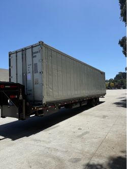 Non working refer container