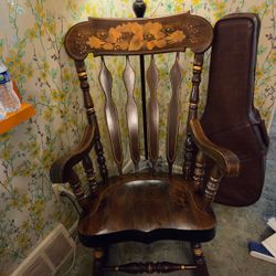 Solid Wood Rocking Chair