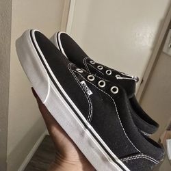 Size 7 Black Vans