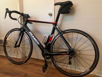 FRAMED "Ghent" Carbon Fiber  road bike 63cm