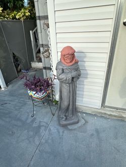 Garden statue