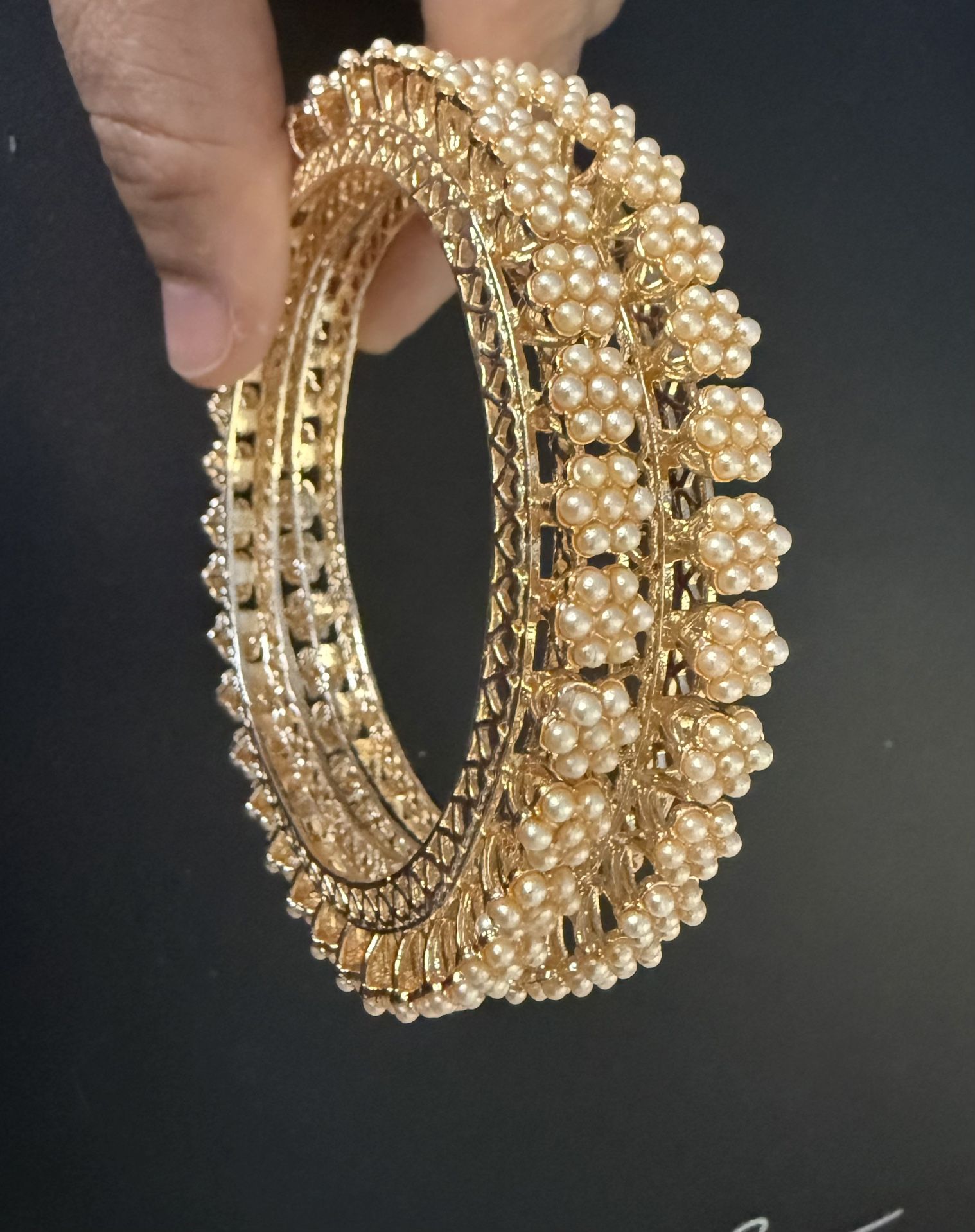 Bangle/ Bracelet