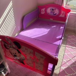 Delta Children’s  Toddler Bed 