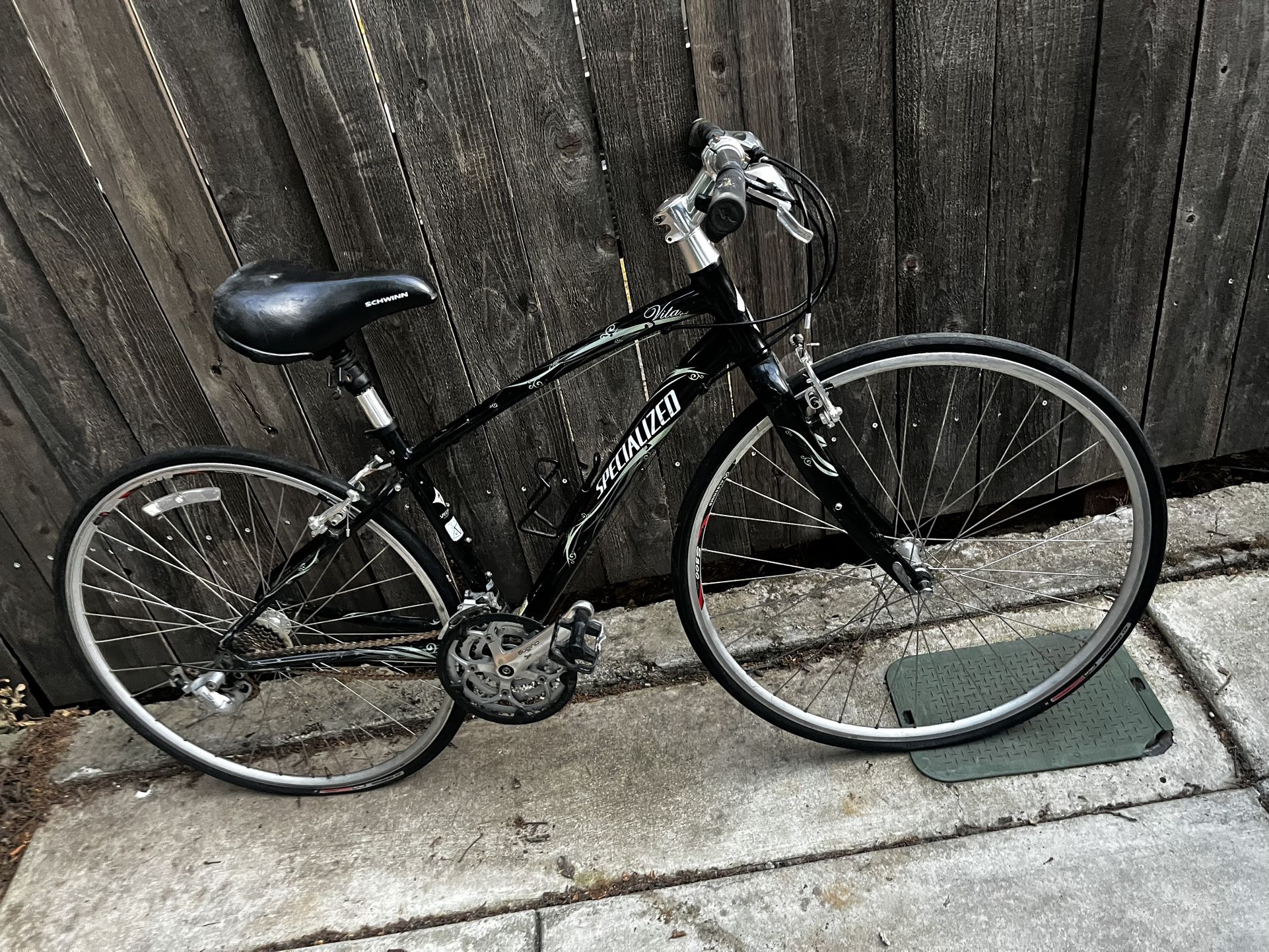 Specialized Schwinn Vita Bike